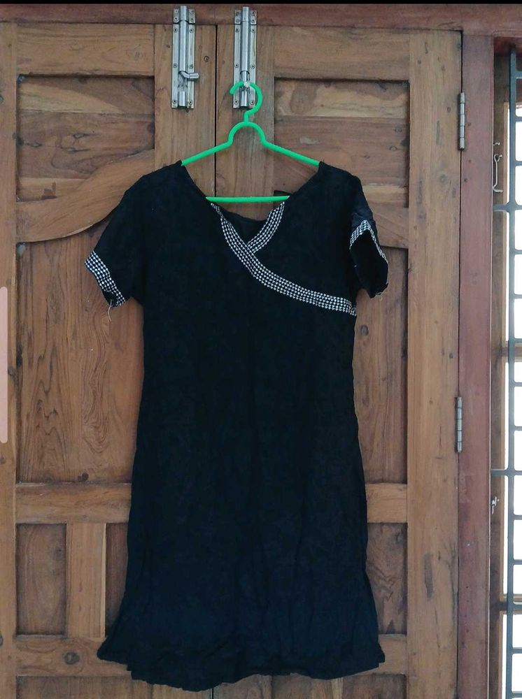 Black Short Kurti🪷