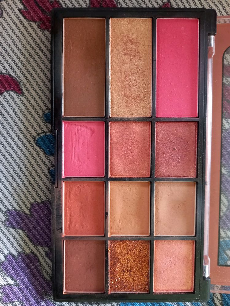 Eyeshadow Palette