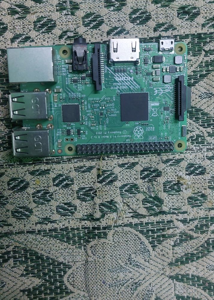 Raspberry Pi 3b+ New Condition 1gb Ram