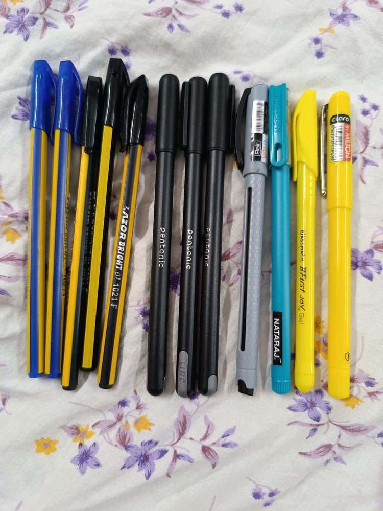 Set Of 12 Pens