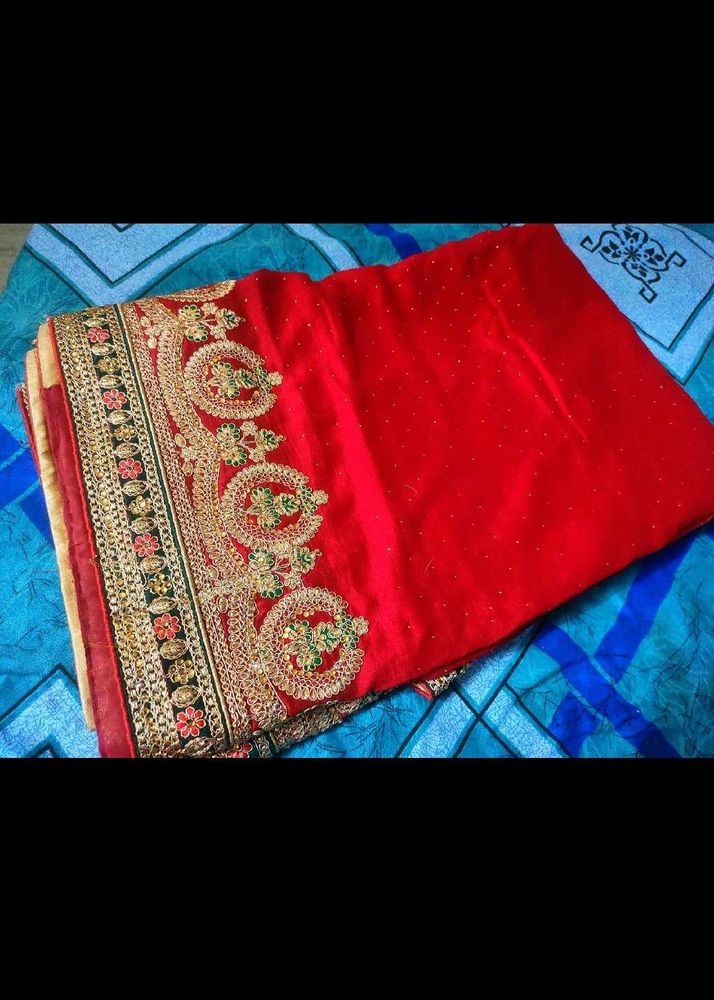 @1499 Heavy Designer Red Bridal Saree