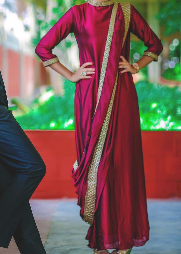 Exclusive Rusted Gown With Drapped Veil