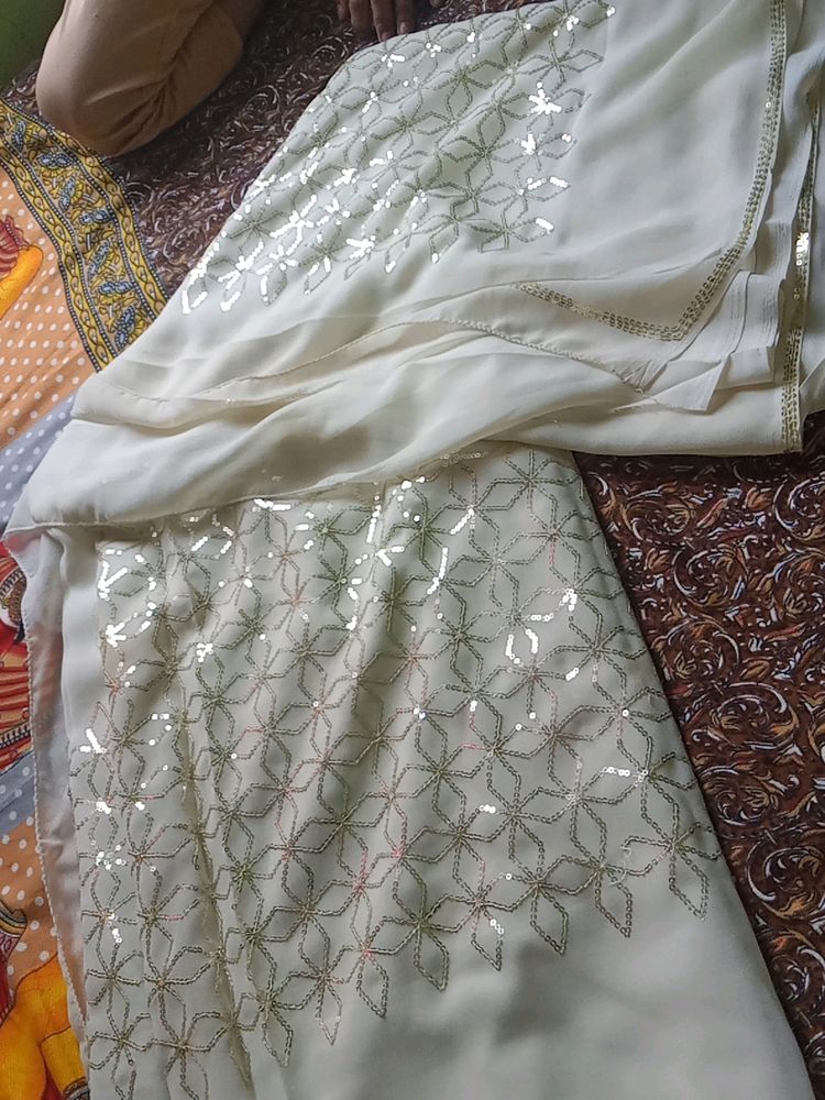 White Saree For Daily Wear