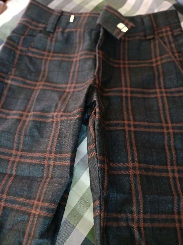 Never Used Check Kids Pant New