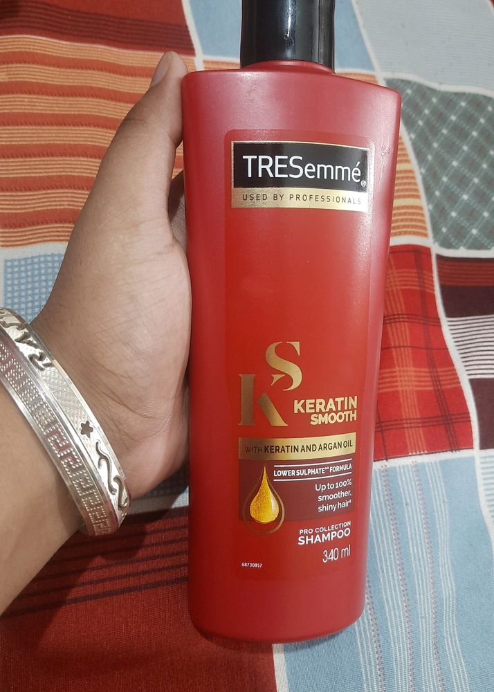 TRESemme Keratin & Smooth Shampoo BRAND NEW