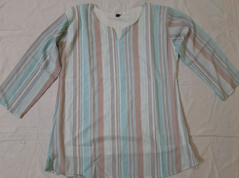 Women Striped Oversuzed Top