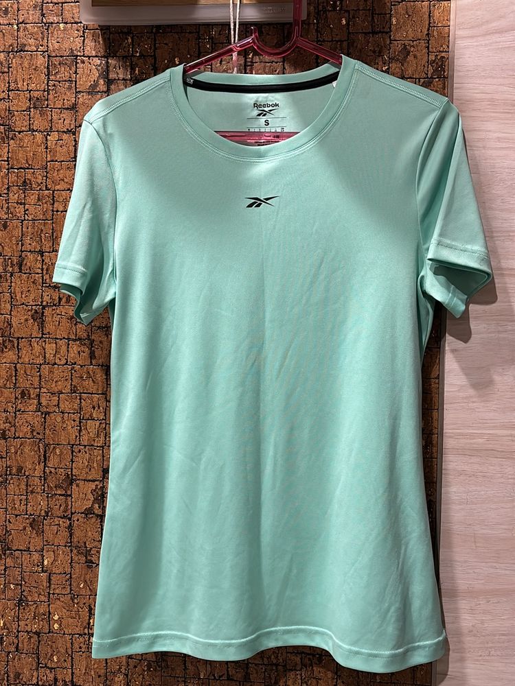 Reebok Gym Tshirt Women