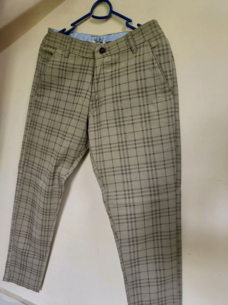 Price Drop❗Formal Khaki Checked Trousers