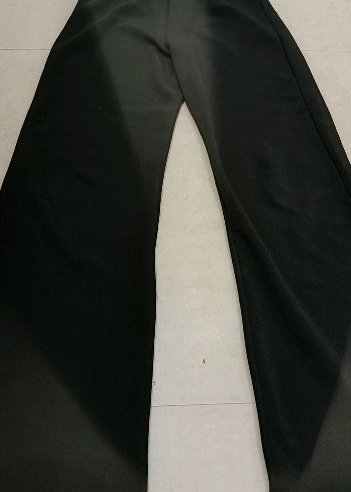 Black Wide Leg Jeanss