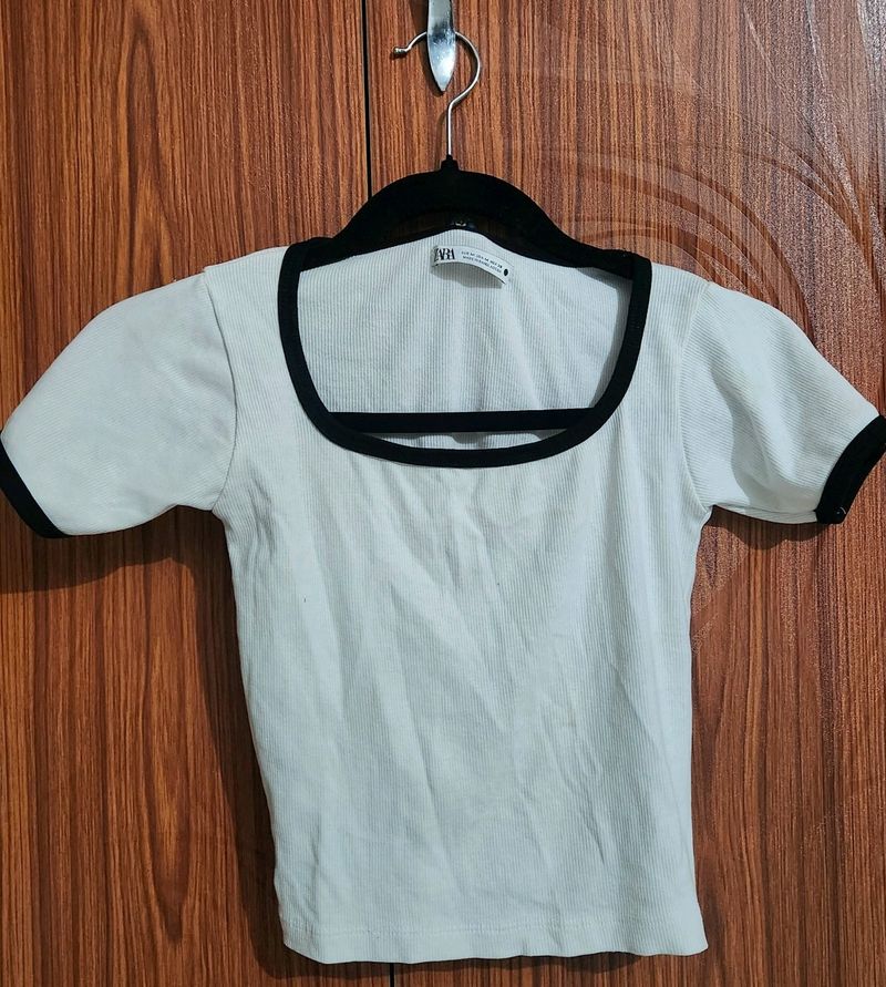 White Solid Square Neck  Top