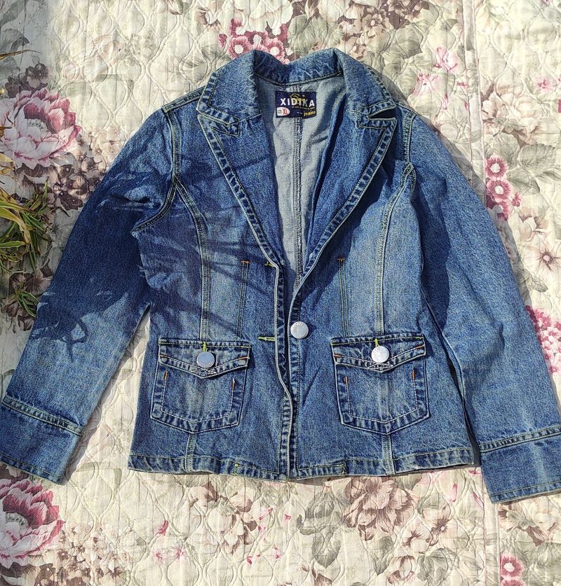 ✨Sale✨ Denim Jacket