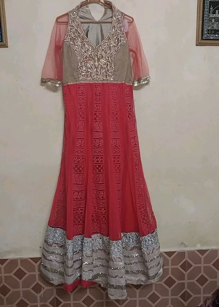 Gown Like New In Excellent Condition