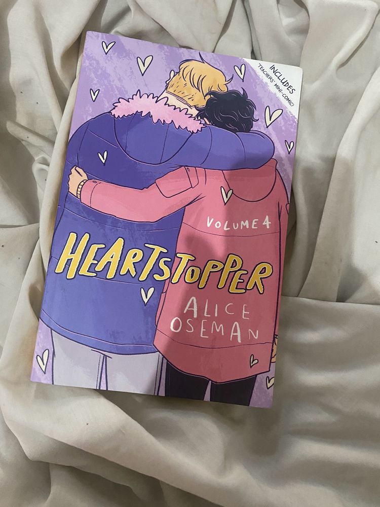 Heartstopper Volume 4