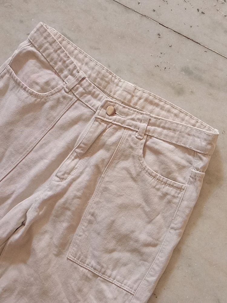 Beige Cargos🌼