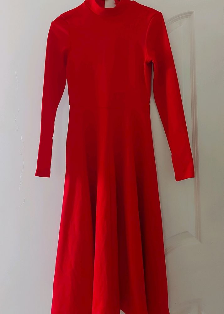 Scullers Red Dress