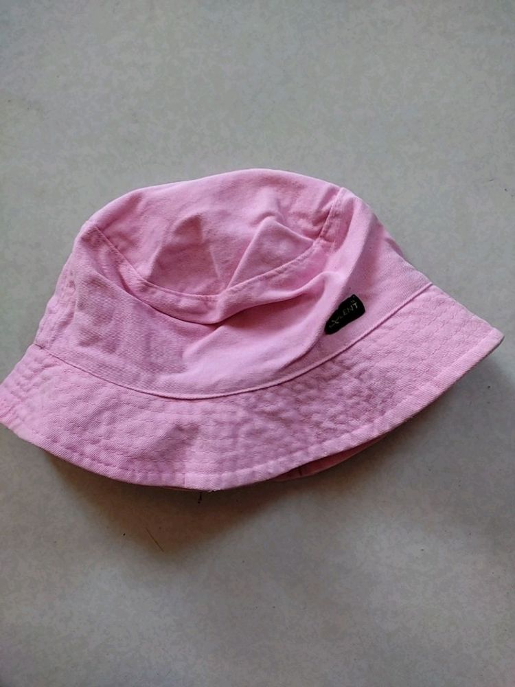 Bucket Hat