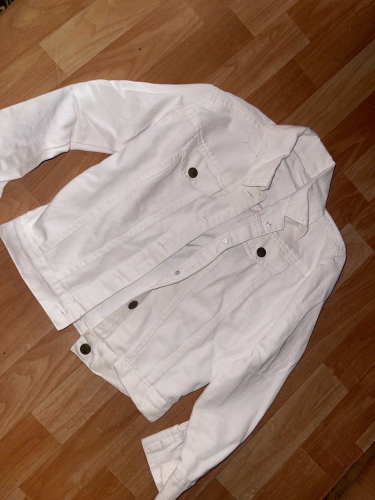 White Jacket, Great Condition No Return / Refund