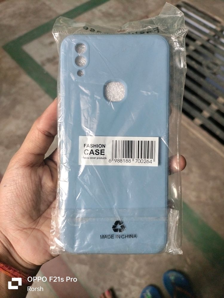 Vivo V9 Back Cover New With Tag