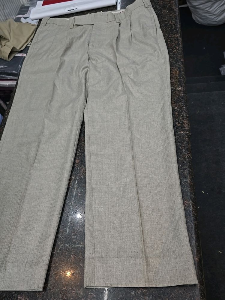 New Unused Men Formal Pant Size 38.5