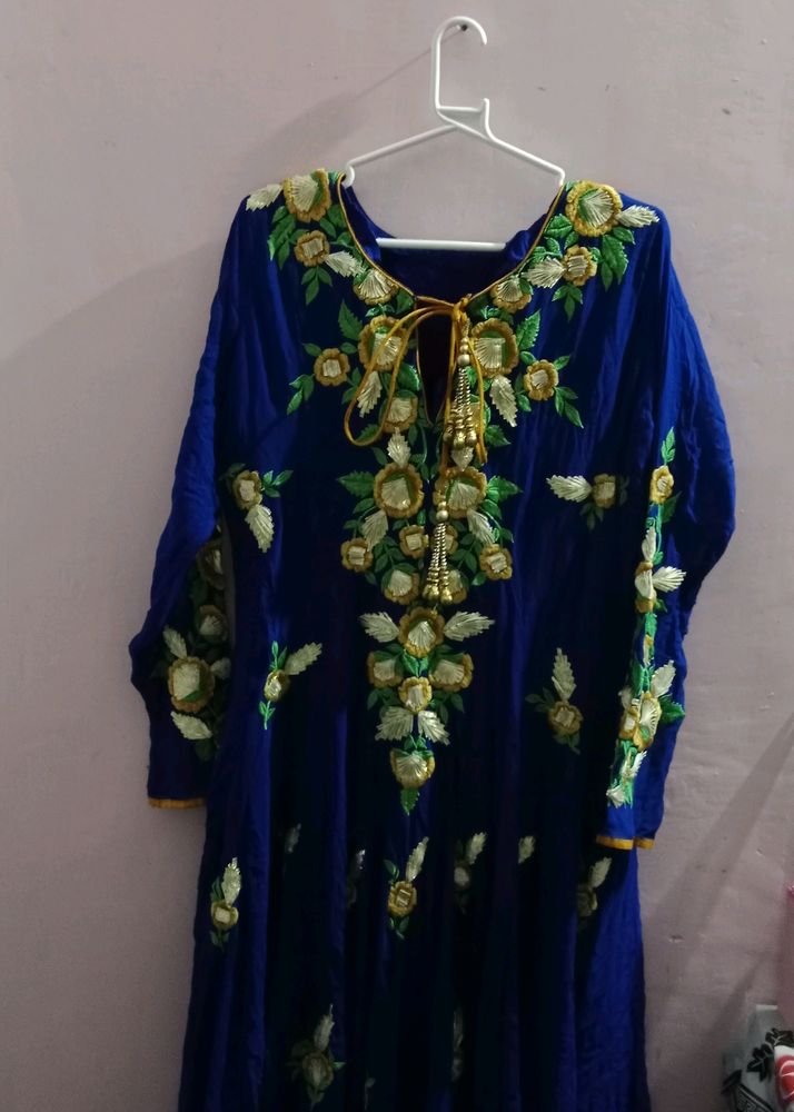 Blue Embroidery Kurti Set With Dupatta