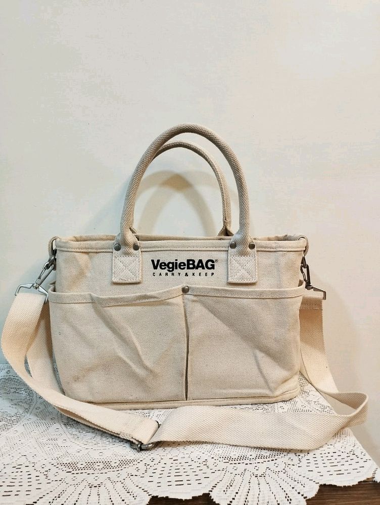 Branded Vegiei Bag 👜👜