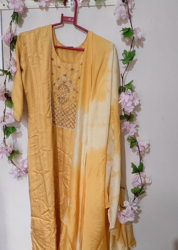 Magam Work Kurta Set Beautiful