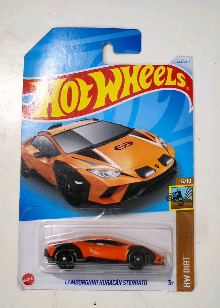 HOT WHEELS ULTRA RARE LAMBORGHINI