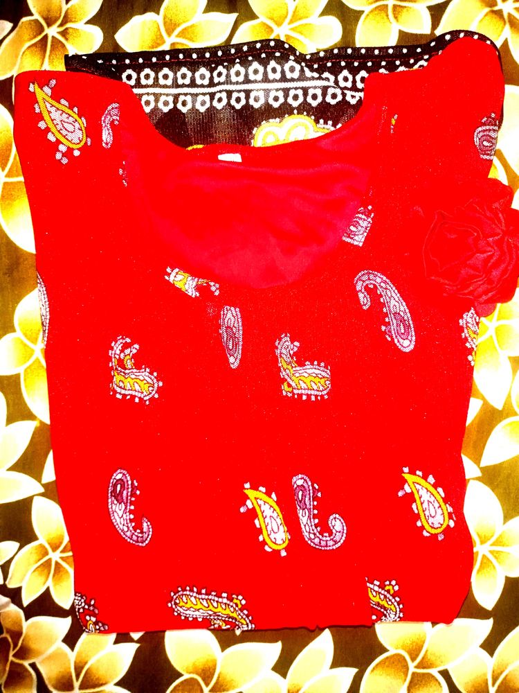 Red Sleevless Top