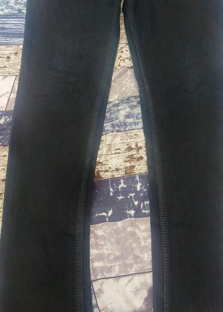 Black Jeans