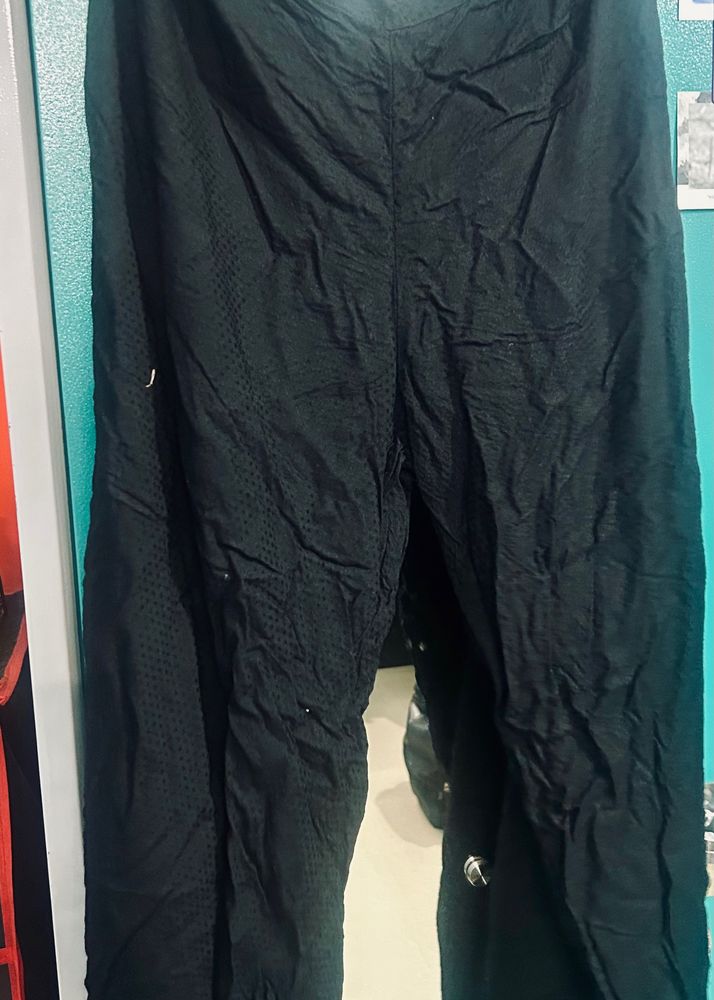 Avaasa XXL Black Palazzos