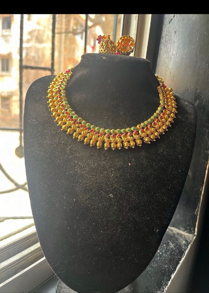 Golden Necklace Set