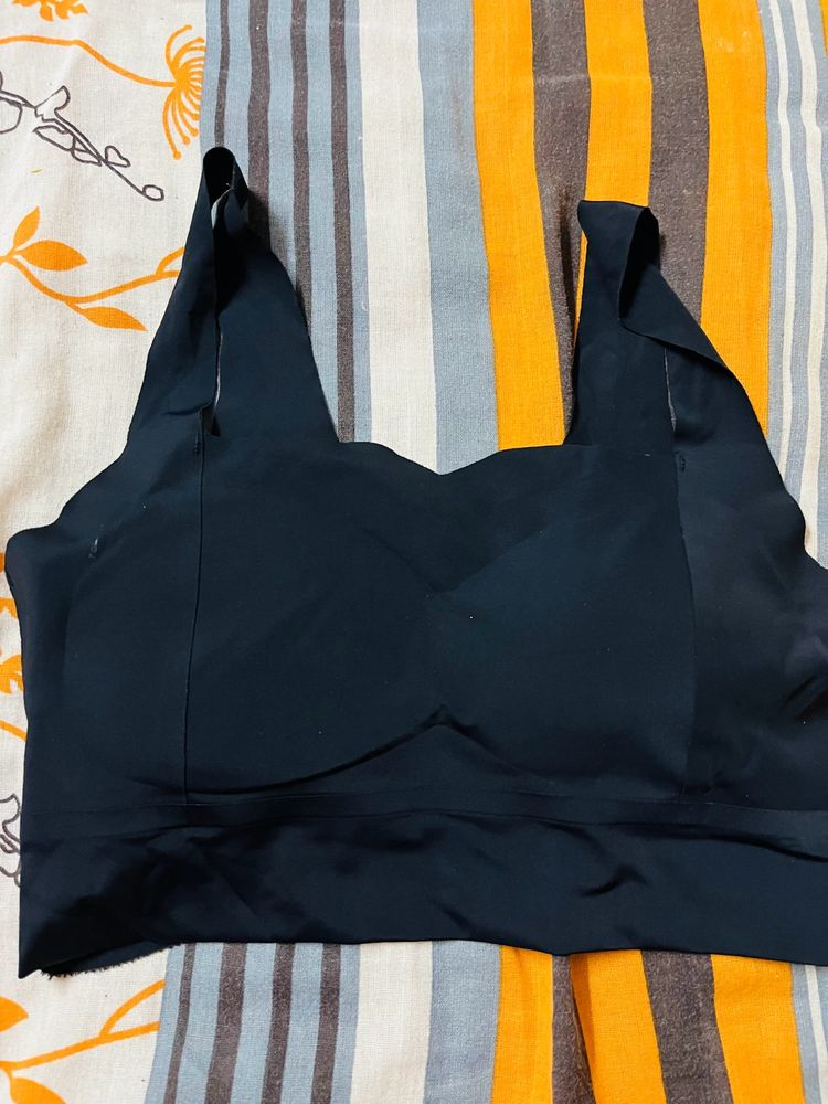 Black Padded Sports Bra