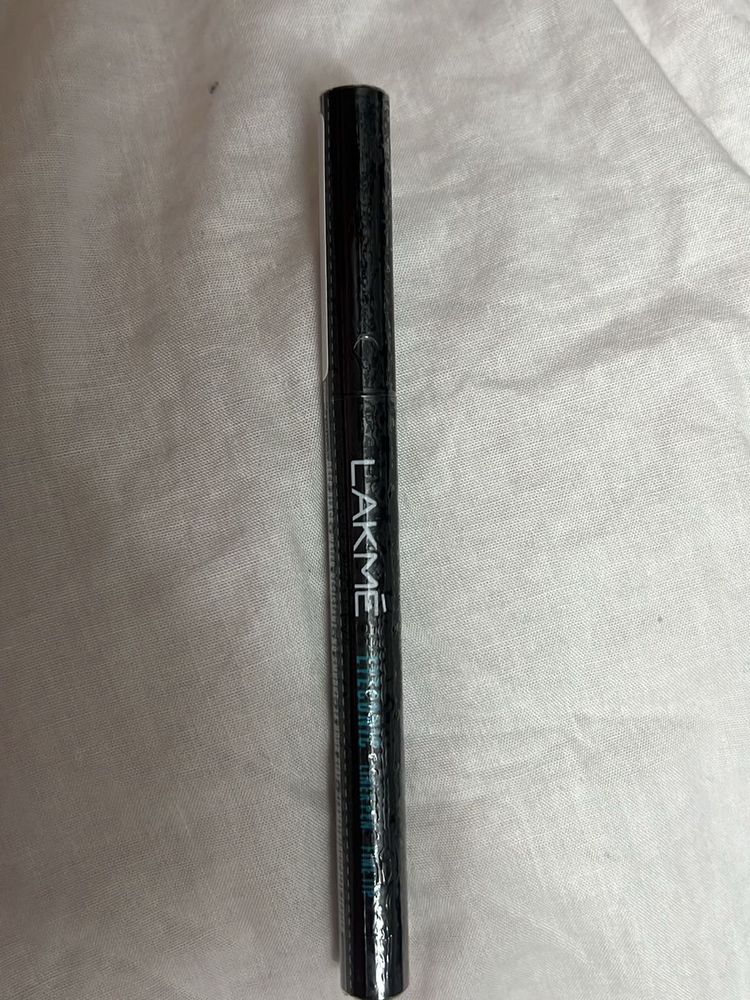 Sealed Lakme Eyeliner Fine Tip LinerPen