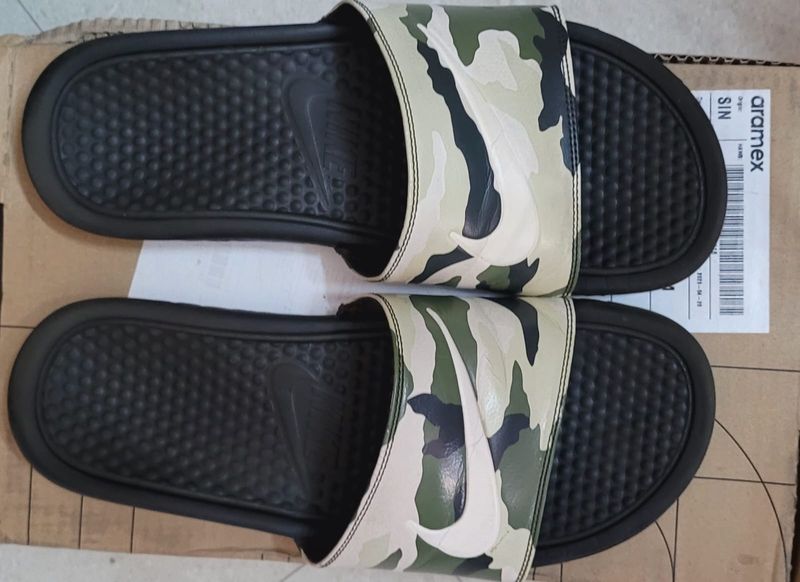 Nike Camouflage Slipper(Benassi)