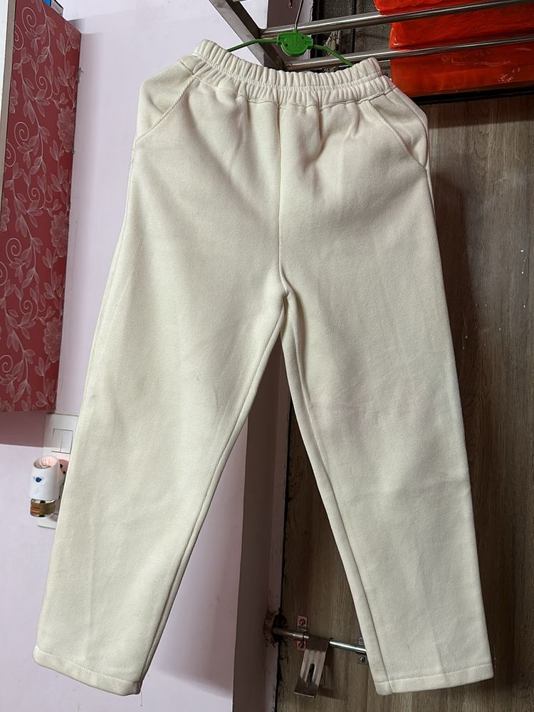 Warm aesthetic pants straight from Ladakh