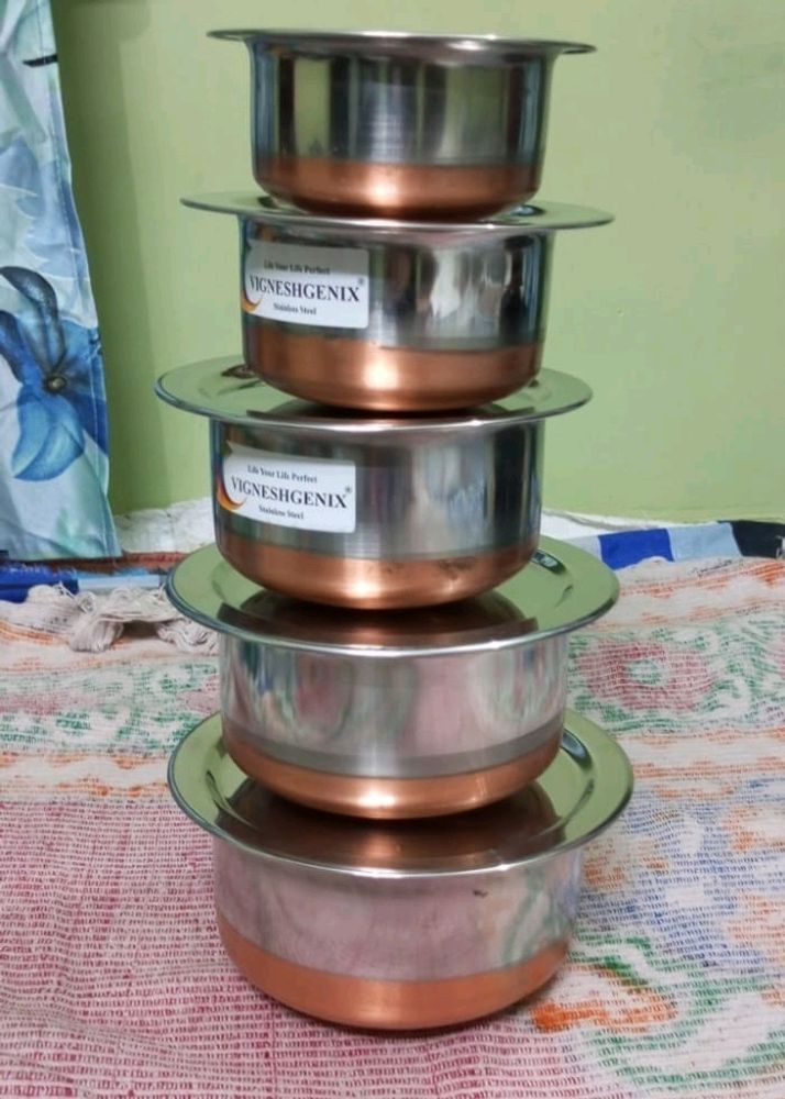 New/Unused Copper Bottom Pateeli Set 5 Wid Lid