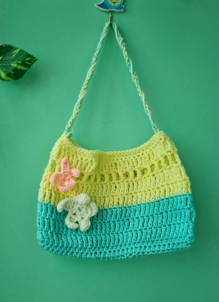 Crochet Handbag 🦭☘️