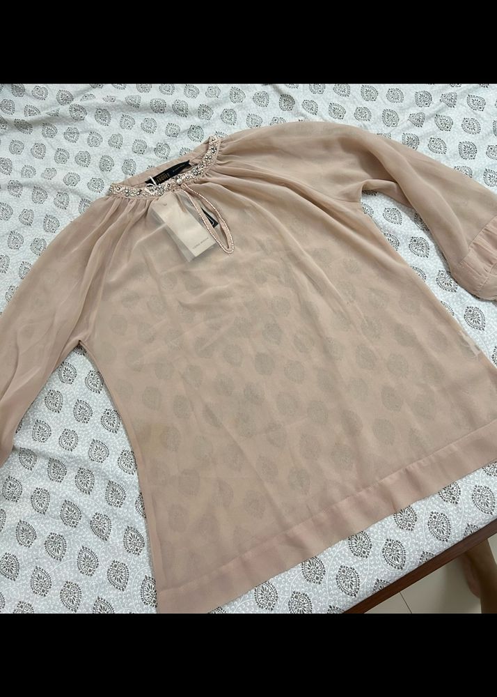 Vero Moda nude fancy top