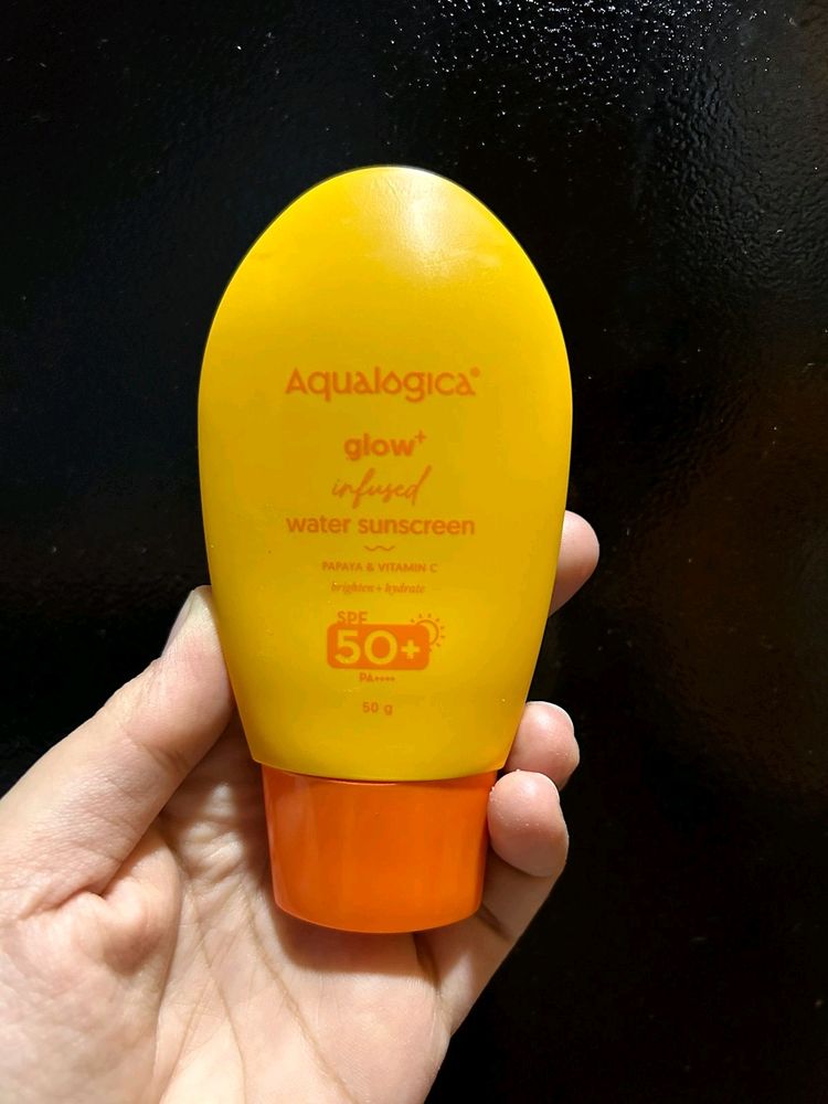 Water Fluid Sunscreen Aqualogica