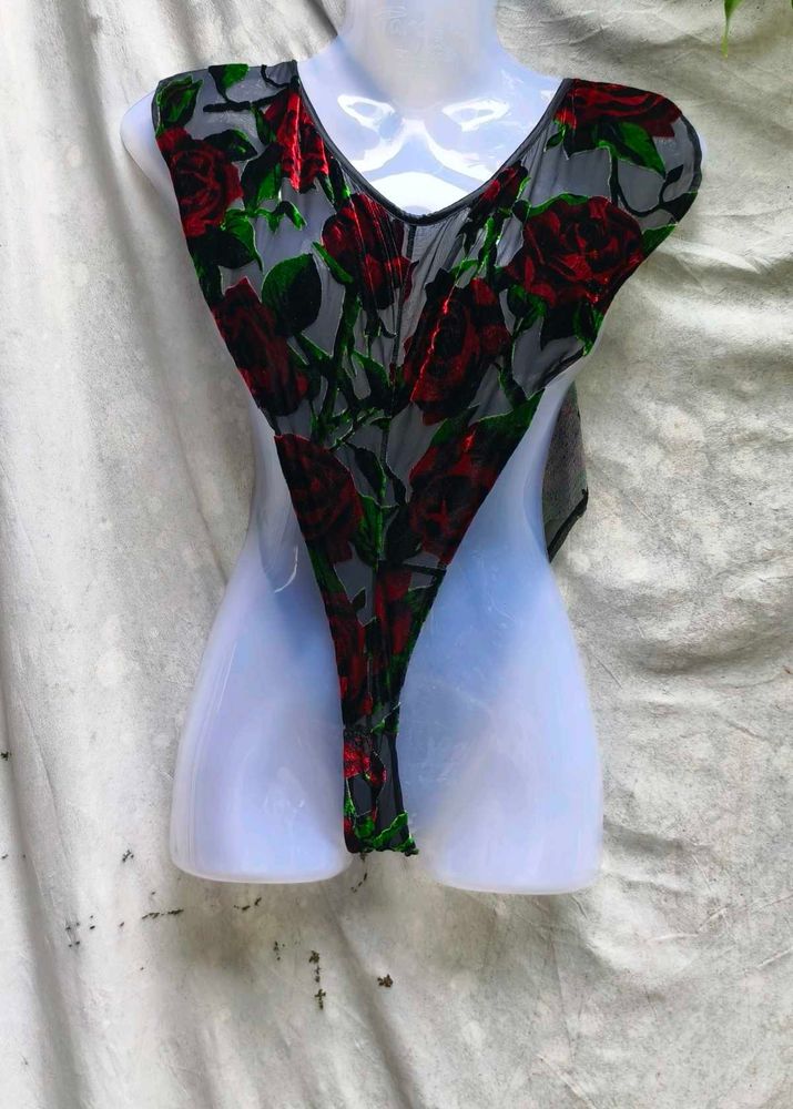 SAVAGE SEXIEST FLOWER PRINT BODYSUIT