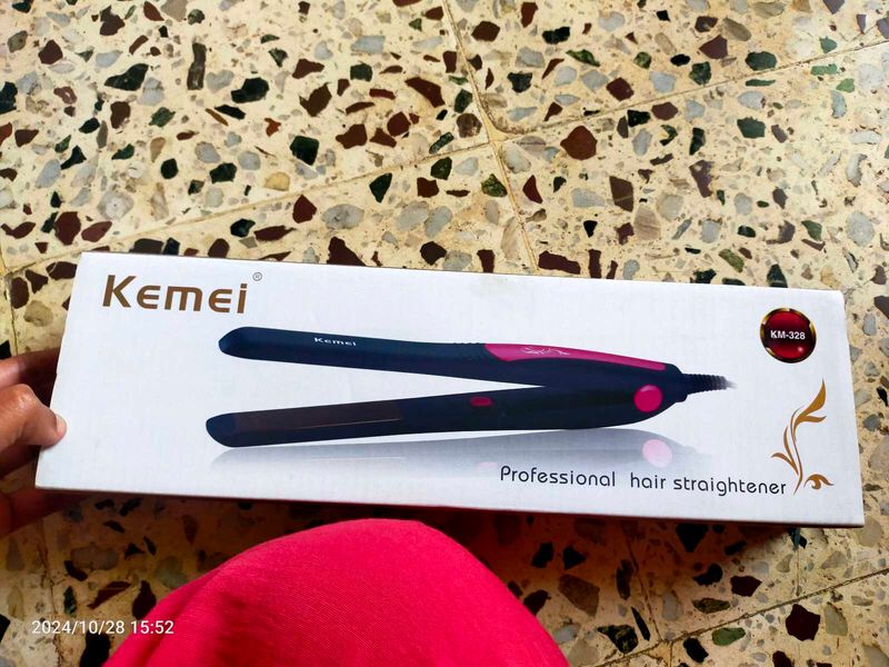 Kemei Hair Straightener