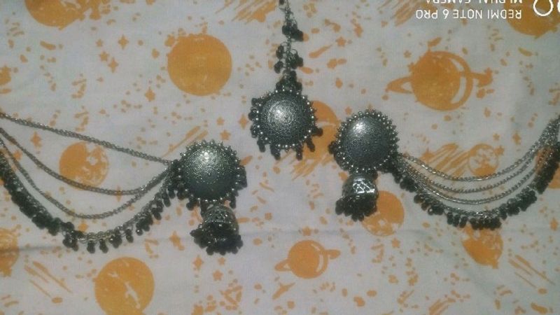 Maangtika With Jhumka Set Little Brocken