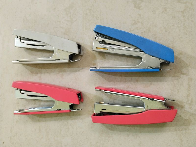 4 Staplers