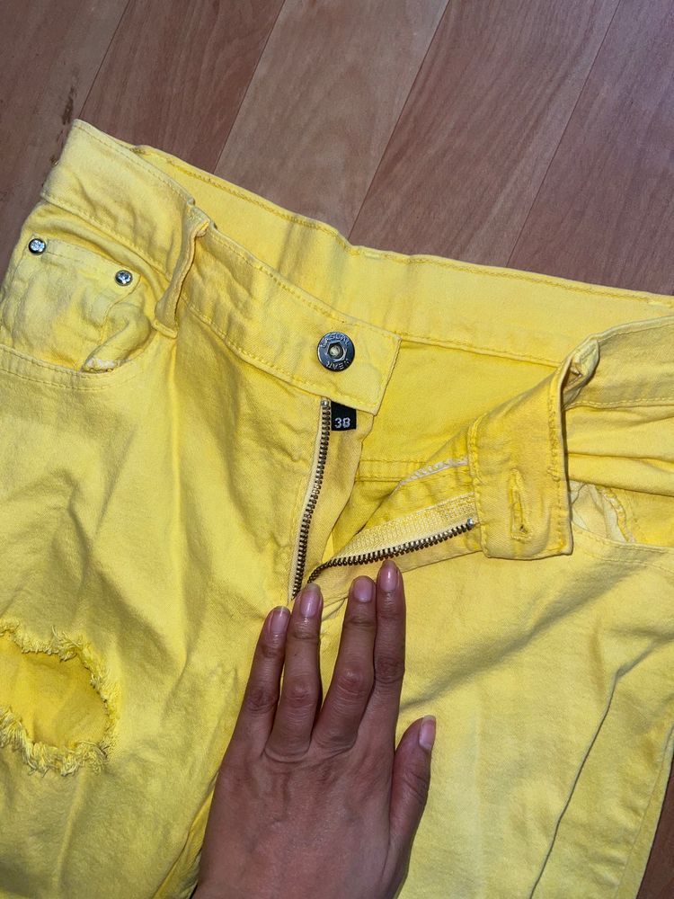 Ripped Yellow Jeans, No Refund / Return