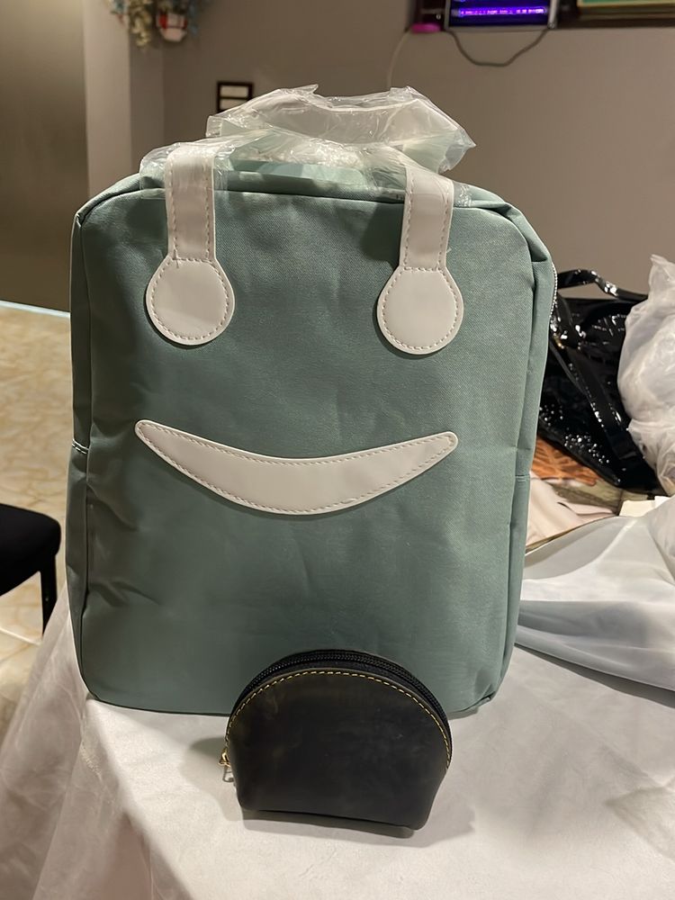 Smiley Bag With Pouch Combo