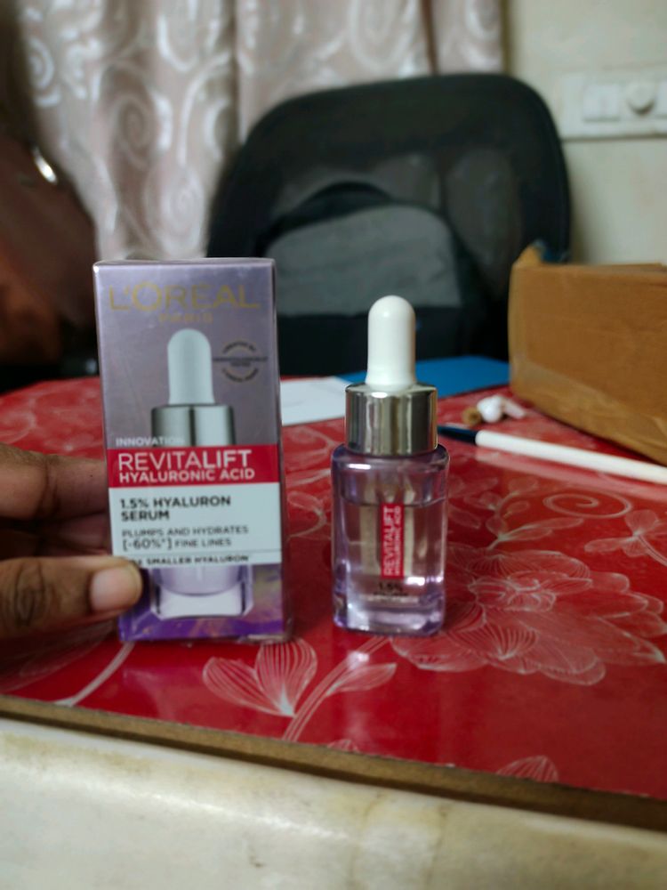 Loreal Revitalift 1.5% Hyaluronic Acid Serum