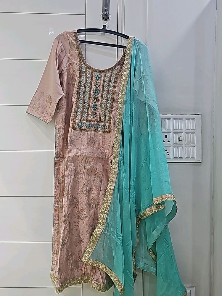 Koskii Peach Kurta With Contrasting Green Bottom