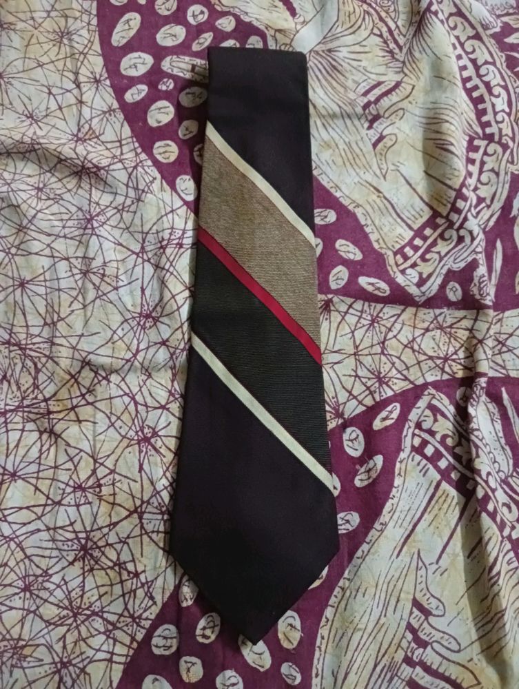 Tie