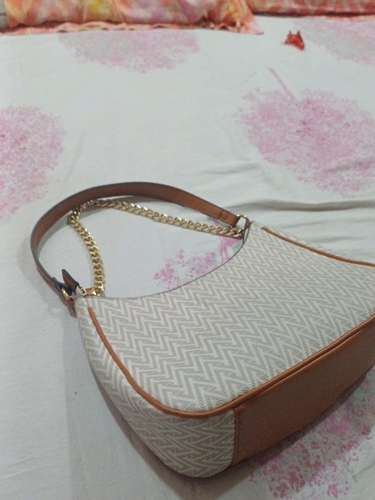 Ladies  Handbag