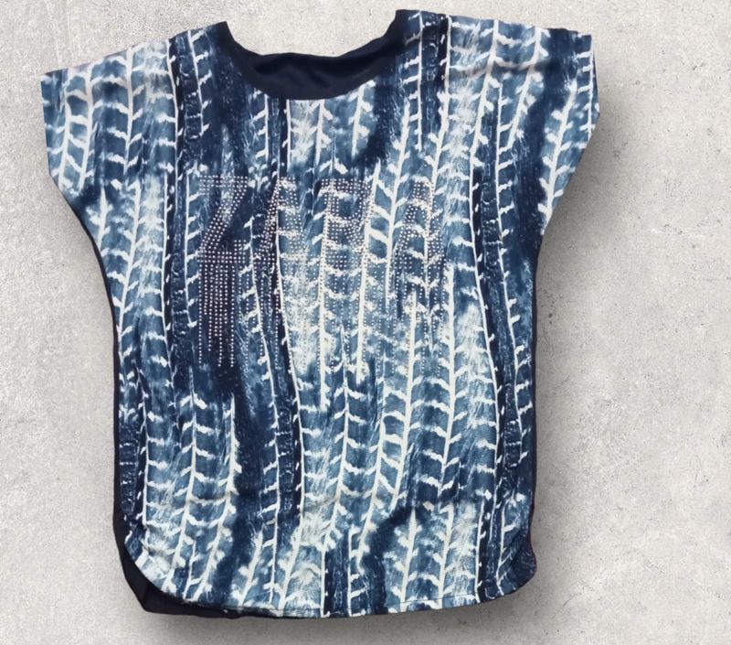 Abstract Design Top